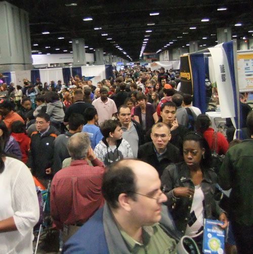 crowd.jpg crowd.jpg